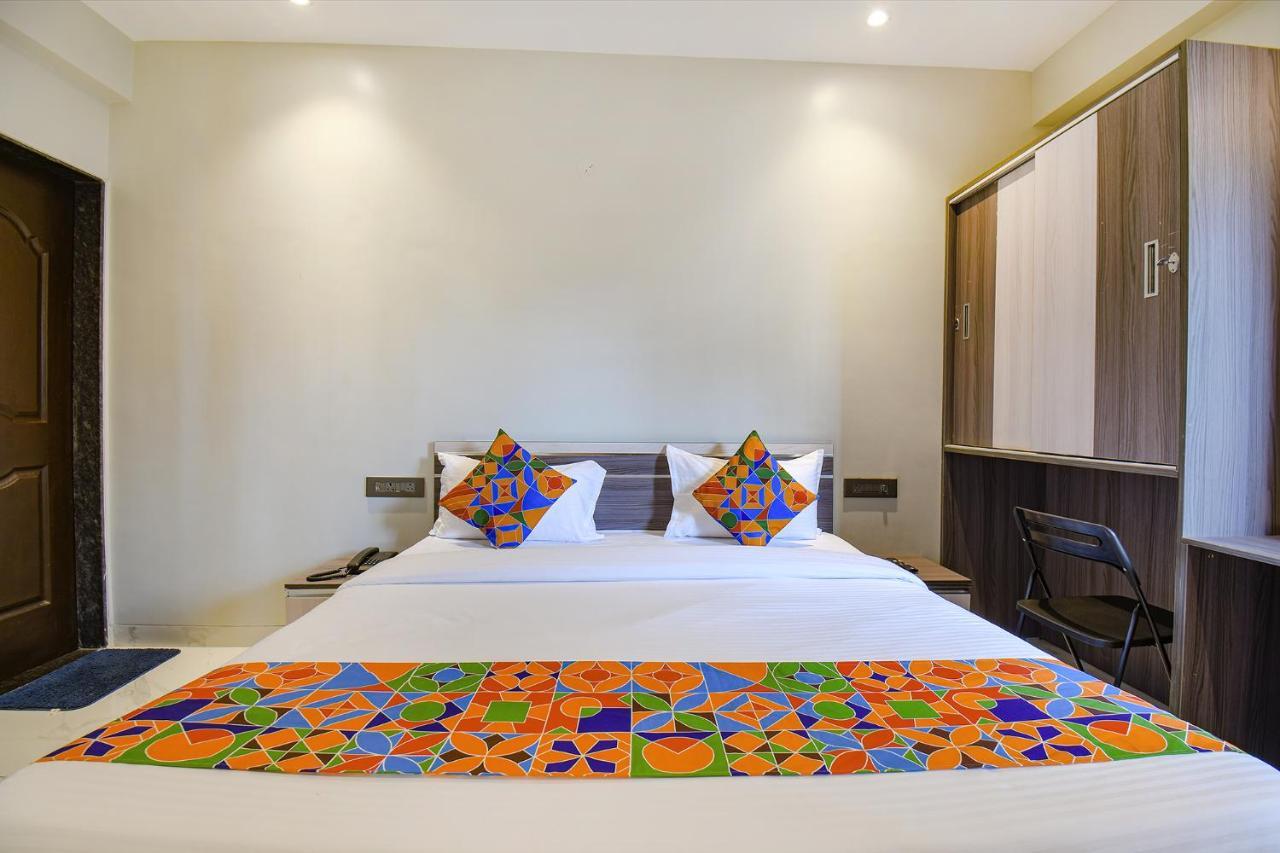 Fabhotel Gaurav Galaxy Pune Bagian luar foto