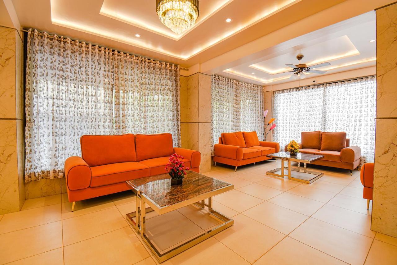 Fabhotel Gaurav Galaxy Pune Bagian luar foto